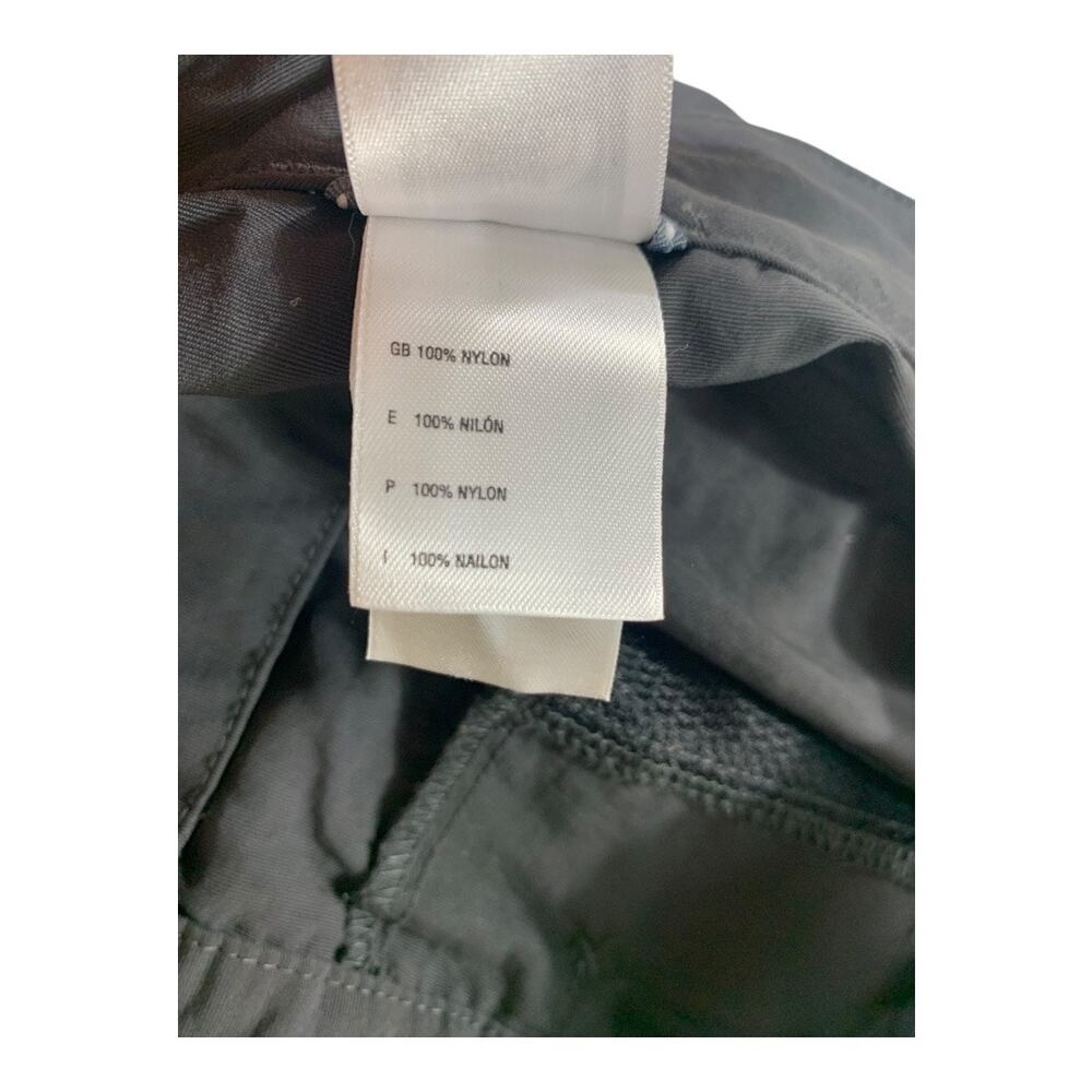 The North Face Charcoal Gray Convertible Pants — Size 10 (Excellent Condition) - Picture 11 of 11